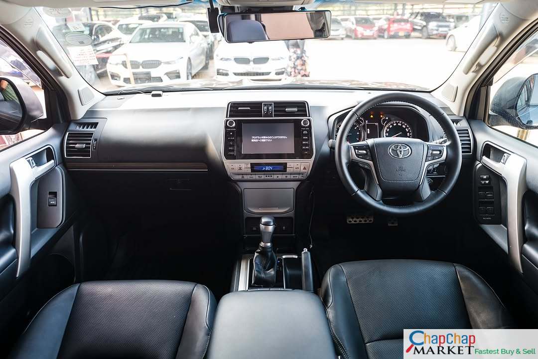 Toyota Land-Cruiser Prado 33k km New shape New Arrival Fully loaded Black beauty QUICK SALE You Pay 30% Deposit Hire purchase installments HP UpTo 70% financing/finance NO CRB STATUS CHECK Trade in OK