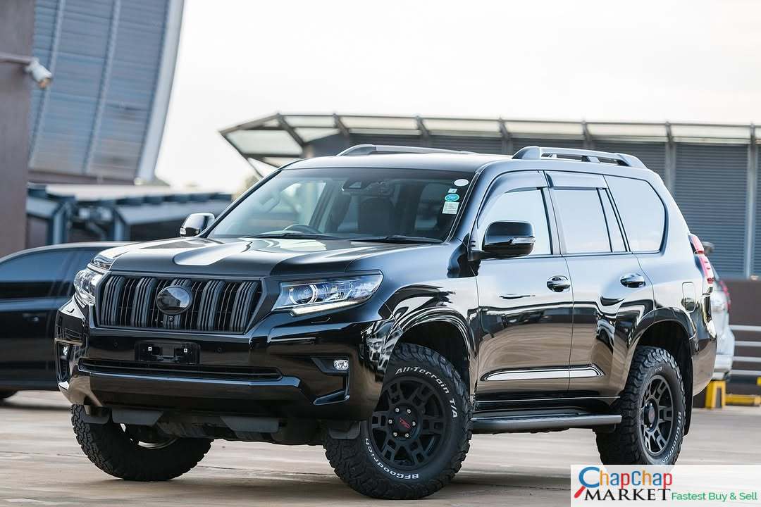 Toyota Land-Cruiser Prado 33k km New shape New Arrival Fully loaded Black beauty QUICK SALE You Pay 30% Deposit Hire purchase installments HP UpTo 70% financing/finance NO CRB STATUS CHECK Trade in OK