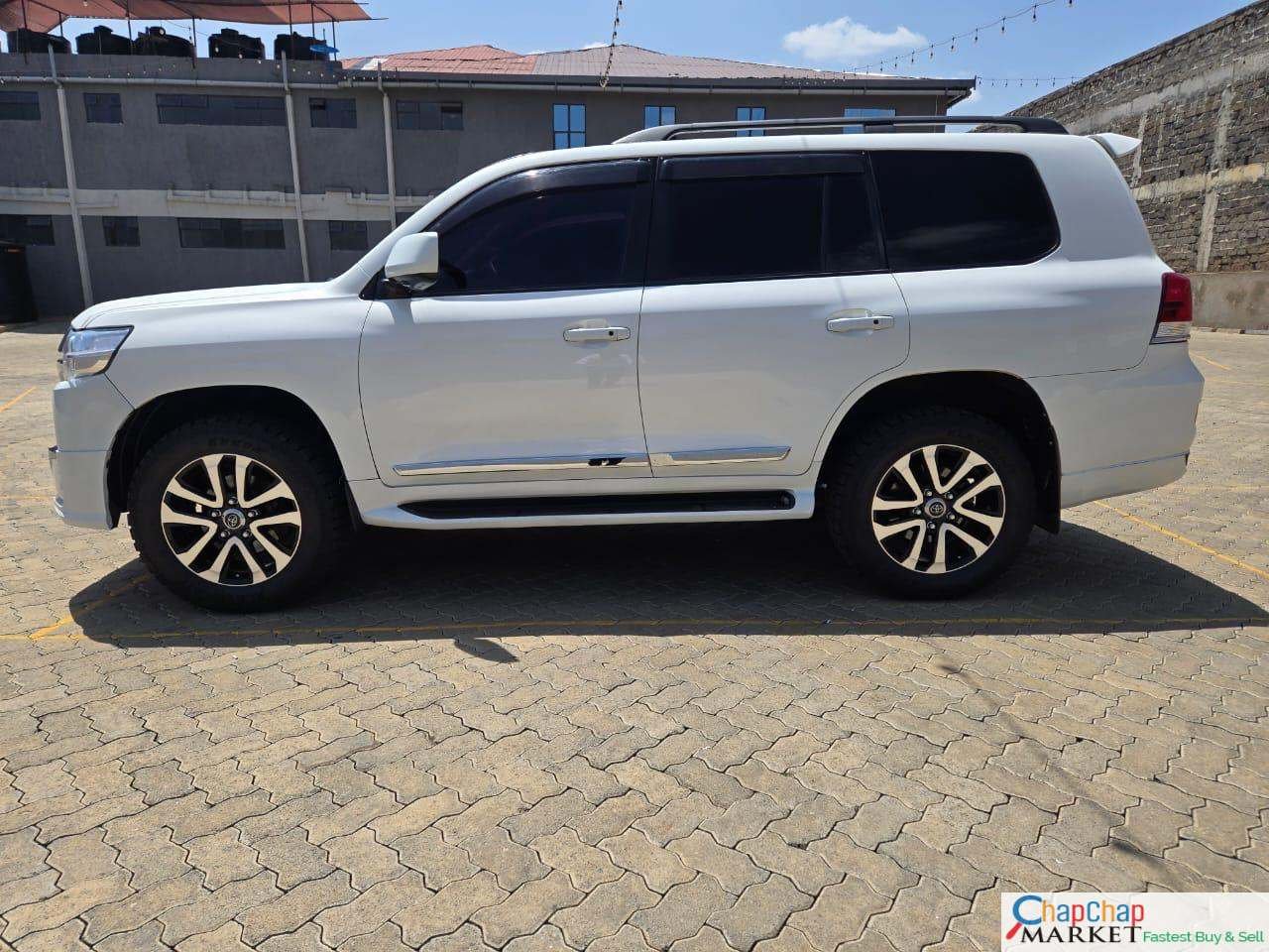 TOYOTA LAND-CRUISER 200 SERIES ZX fully Loaded QUICK SALE You Pay 30% Deposit Hire purchase installments HP UpTo 70% financing/finance NO CRB STATUS CHECK Trade in OK