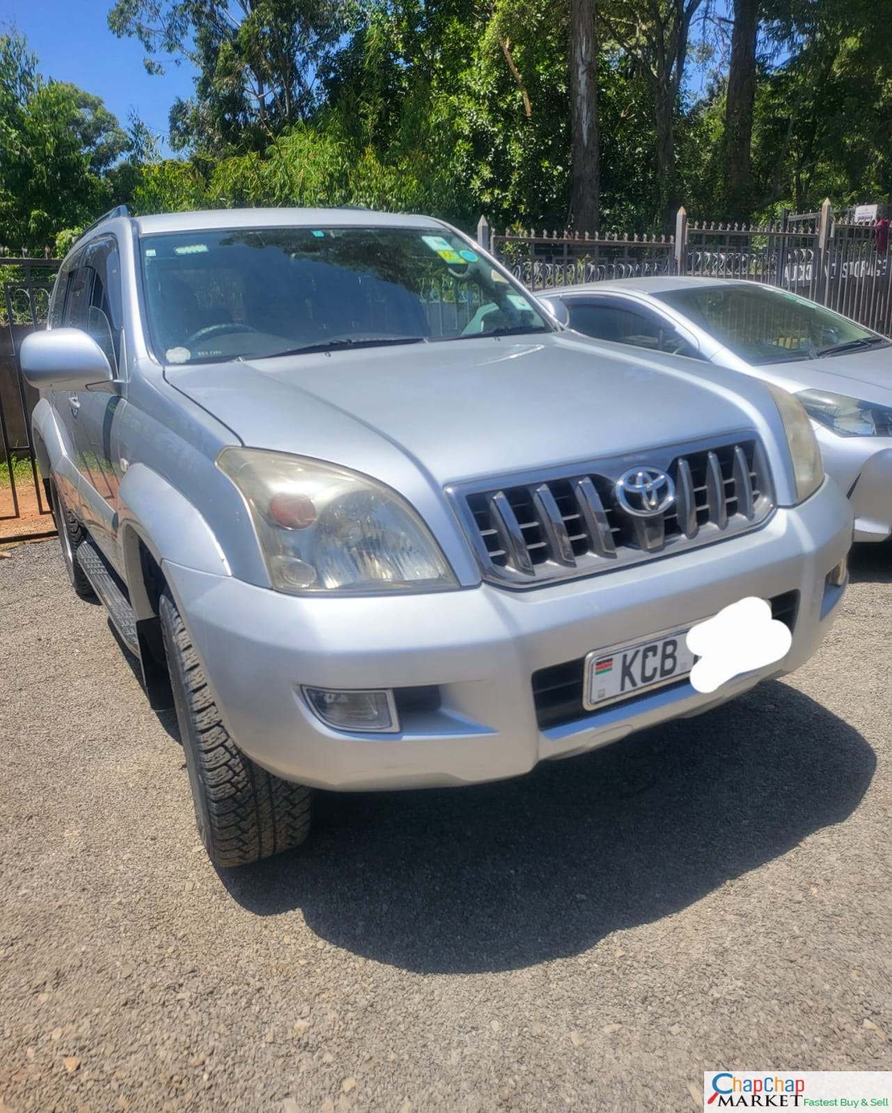 TOYOTA LAND-CRUISER Prado j120 KCB 1.7M Nego 😲 🤯 QUICK SALE You Pay 30% Deposit Hire purchase installments HP UpTo 70% financing/finance NO CRB STATUS CHECK Trade in OK