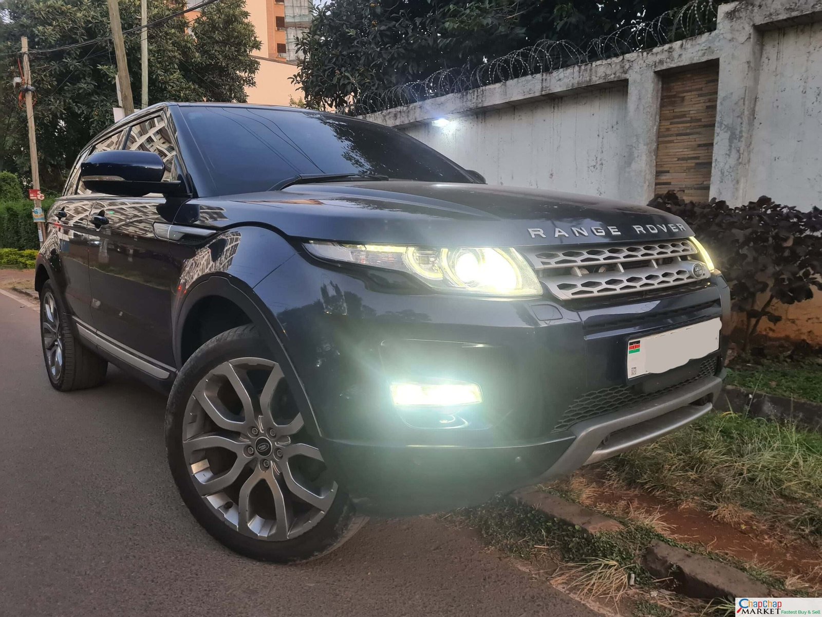 Range Rover EVOQUE Asian Owner 2.39M ONLY 😲 panoramic QUICK SALE You Pay 30% Deposit Hire purchase installments HP UpTo 70% financing/finance NO CRB STATUS CHECK Trade in OK