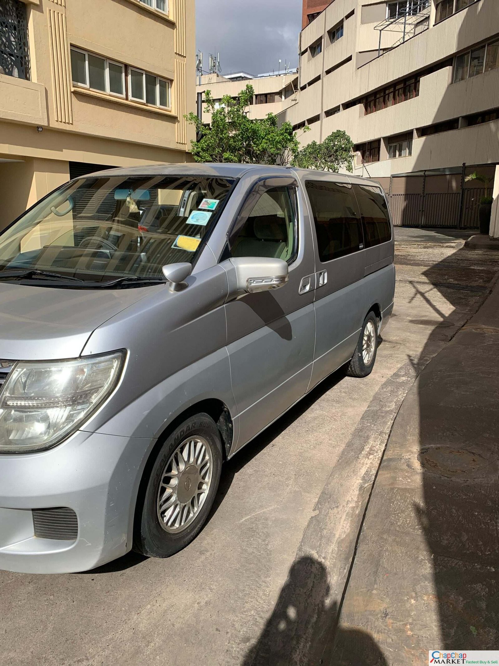 Nissan Elgrand Van QUICK SALE You Pay 30% Deposit Hire purchase installments HP UpTo 70% financing/finance NO CRB STATUS CHECK Trade in OK