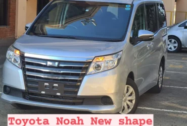 Toyota Noah New Arrival 8 seater QUICK SALE You Pay 30% Deposit Hire purchase installments HP UpTo 70% financing/finance NO CRB STATUS CHECK Trade in OK