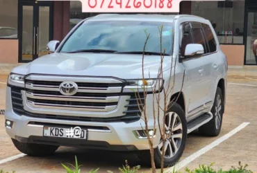 TOYOTA LAND-CRUISER V8 300 series Facelift QUICK SALE You Pay 30% Deposit Hire purchase installments HP UpTo 70% financing/finance NO CRB STATUS CHECK Trade in OK