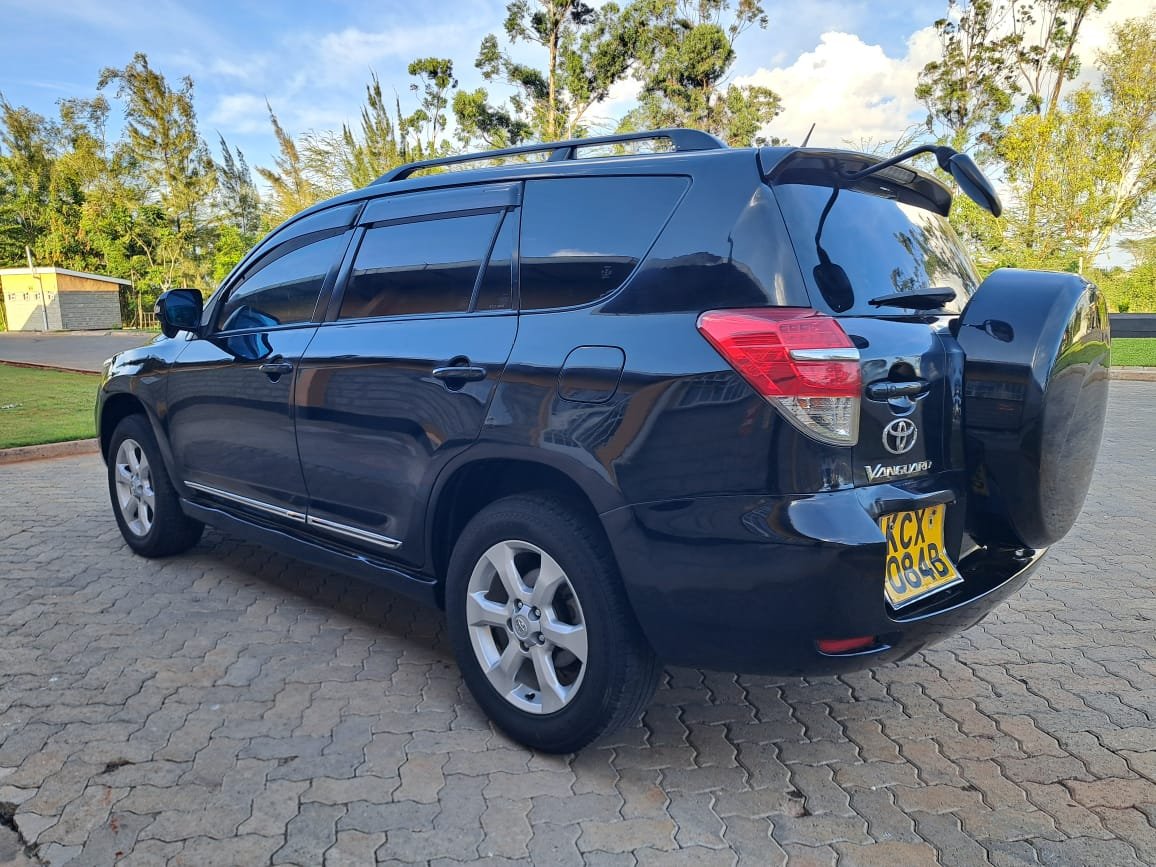 Toyota Vanguard with PANORAMIC SUNROOF QUICK SALE You Pay 30% Deposit Hire purchase installments HP UpTo 70% financing/finance NO CRB STATUS CHECK Trade in OK