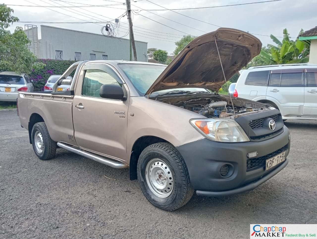 TOYOTA HILUX Local Assembly double cab QUICK SALE You Pay 30% Deposit Hire purchase installments HP UpTo 70% financing/finance NO CRB STATUS CHECK Trade in OK