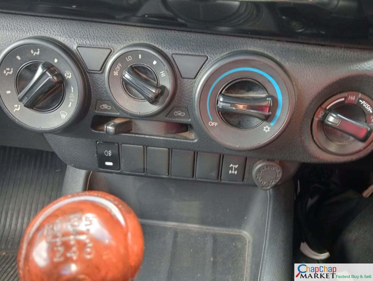 TOYOTA HILUX HIGH RIDER QUICK SALE You Pay 30% Deposit Hire purchase installments HP UpTo 70% financing/finance NO CRB STATUS CHECK Trade in OK single cabin cab