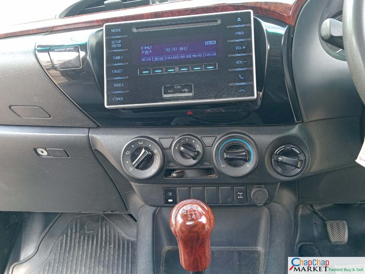 TOYOTA HILUX HIGH RIDER QUICK SALE You Pay 30% Deposit Hire purchase installments HP UpTo 70% financing/finance NO CRB STATUS CHECK Trade in OK single cabin cab