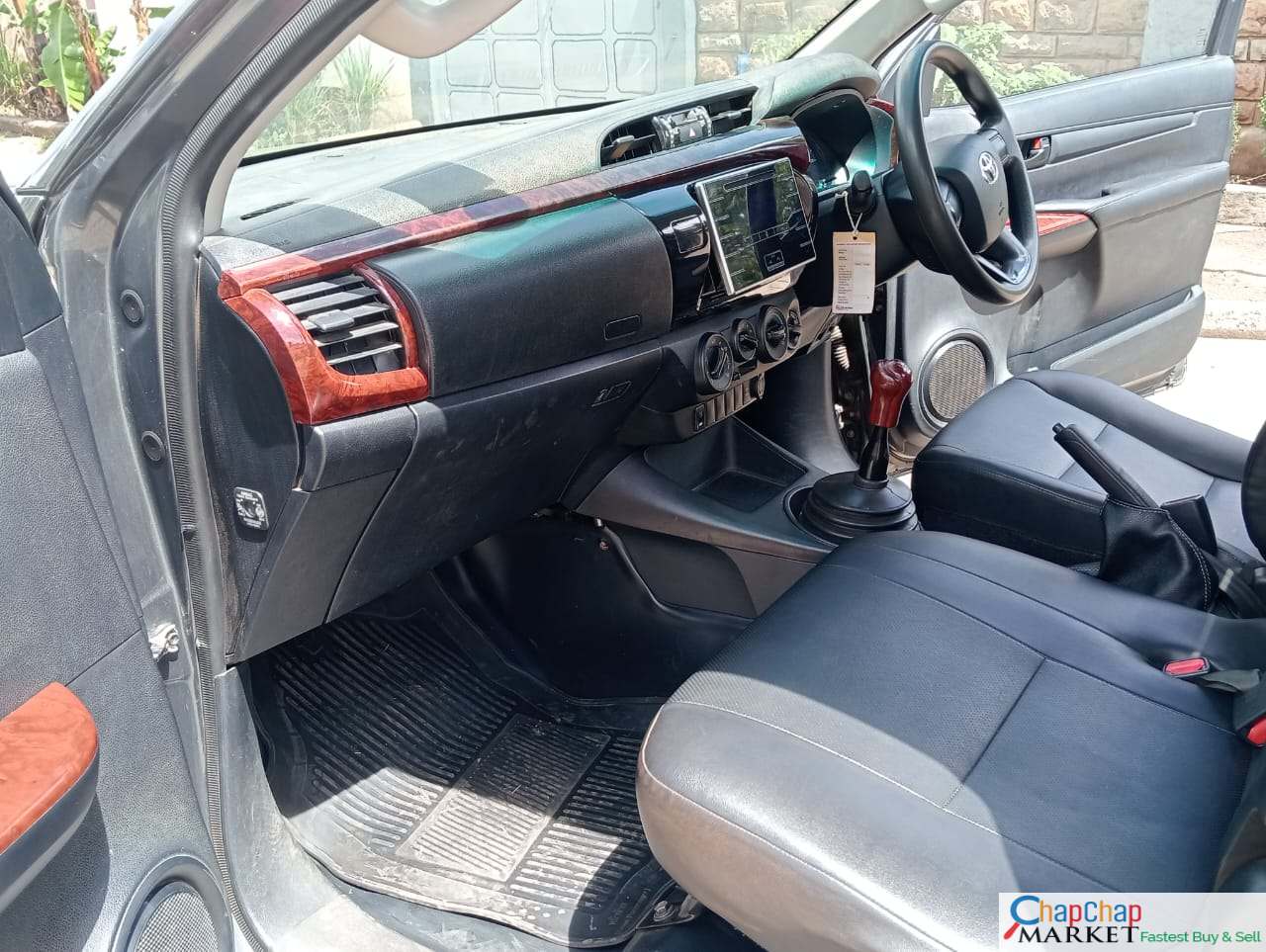 TOYOTA HILUX HIGH RIDER QUICK SALE You Pay 30% Deposit Hire purchase installments HP UpTo 70% financing/finance NO CRB STATUS CHECK Trade in OK single cabin cab