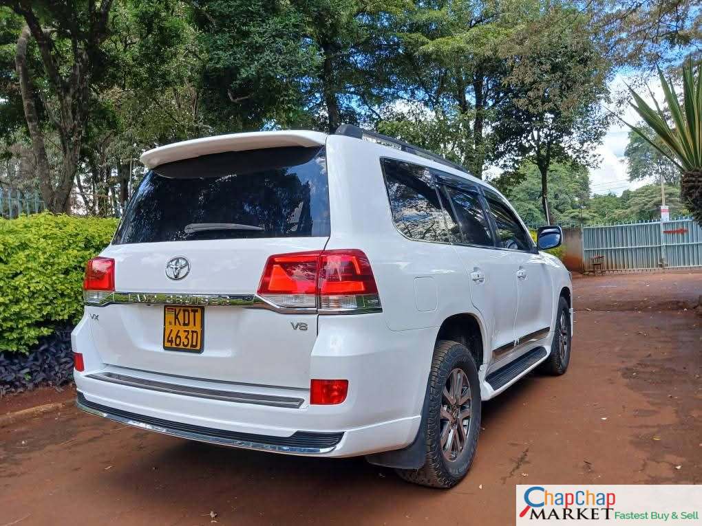 Toyota land-cruiser vx v8 DIESEL 200 SERIES Fully Loaded QUICK SALE You Pay 30% Deposit Hire purchase installments HP UpTo 70% financing/finance NO CRB STATUS CHECK Trade in OK