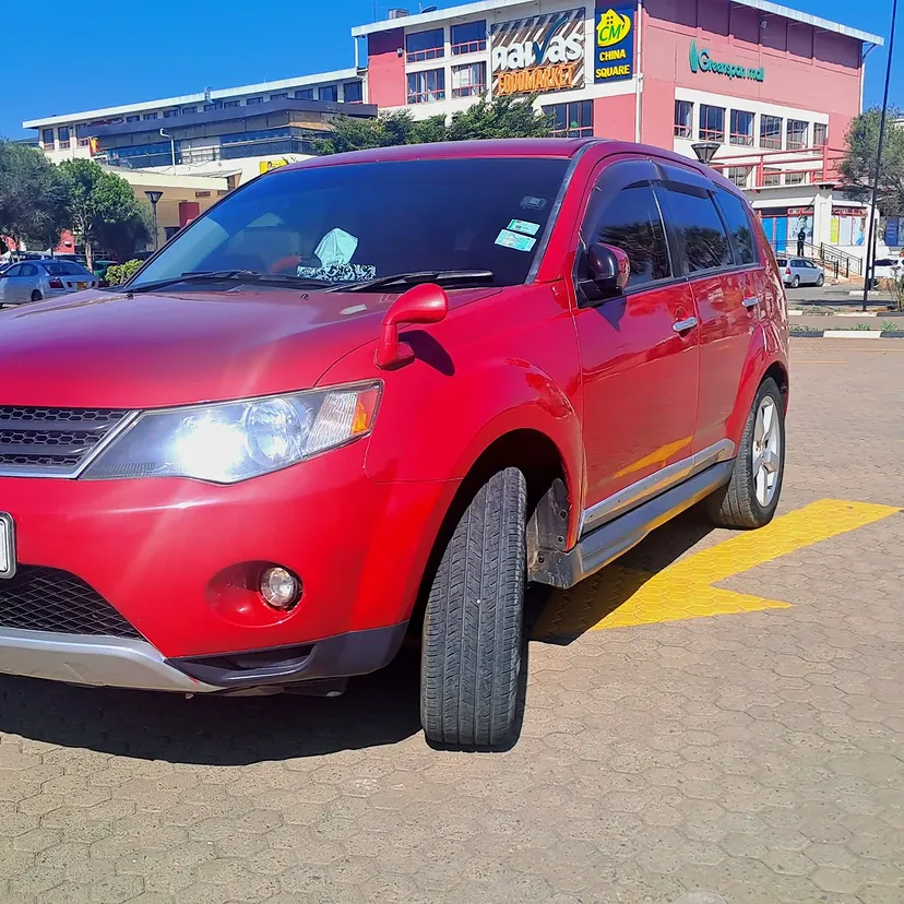 Mitsubishi Outlander New Shape QUICK SALE You Pay 30% Deposit Hire purchase installments HP UpTo 70% financing/finance NO CRB STATUS CHECK Trade in OK Clean