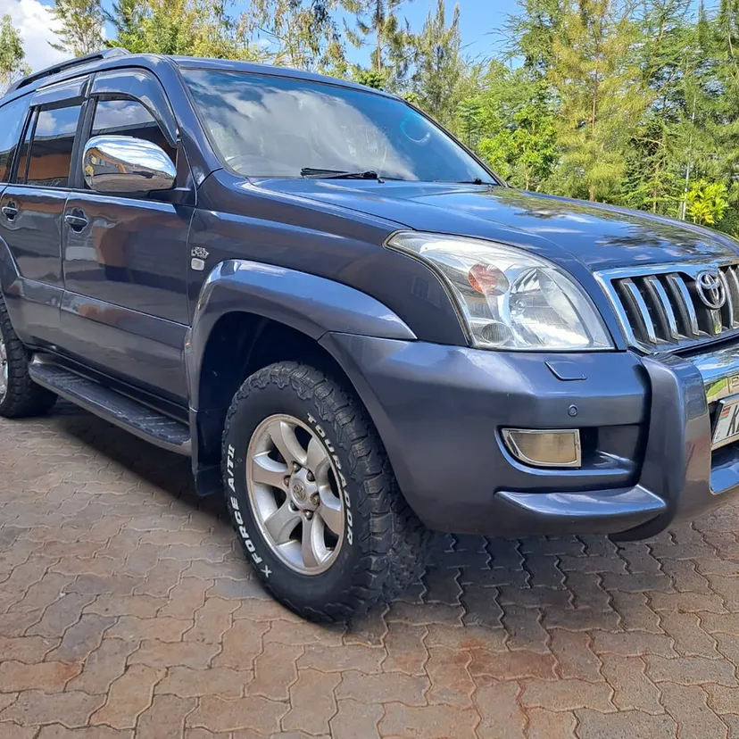 Toyota Land-Cruiser Prado Diesel with Sunroof QUICK SALE You Pay 30% Deposit Hire purchase installments HP UpTo 70% financing/finance NO CRB STATUS CHECK Trade in OK