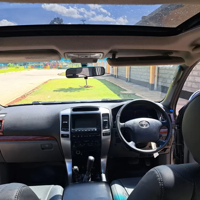 Toyota Land-Cruiser Prado Diesel with Sunroof QUICK SALE You Pay 30% Deposit Hire purchase installments HP UpTo 70% financing/finance NO CRB STATUS CHECK Trade in OK