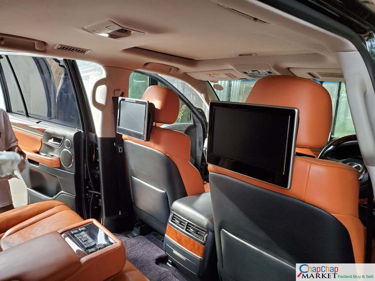 LEXUS lx 570 7.6M ONLY 😲 New Shape QUICK SALE You Pay 30% Deposit Hire purchase installments HP UpTo 70% financing/finance NO CRB STATUS CHECK Trade in OK