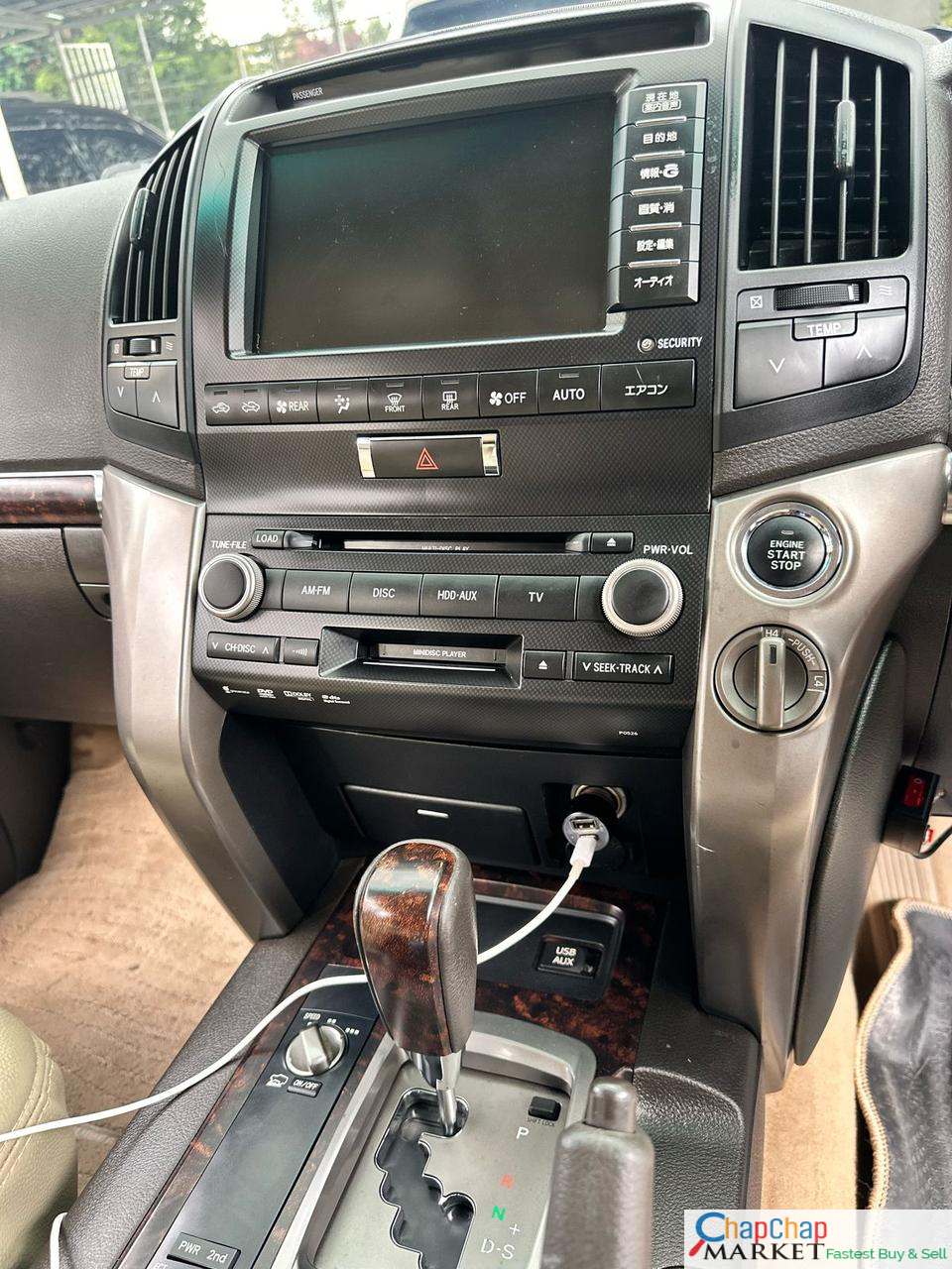 TOYOTA LAND-CRUISER 200 SERIES QUICK SALE You Pay 30% Deposit Hire purchase installments HP UpTo 70% financing/finance NO CRB STATUS CHECK Trade in OK