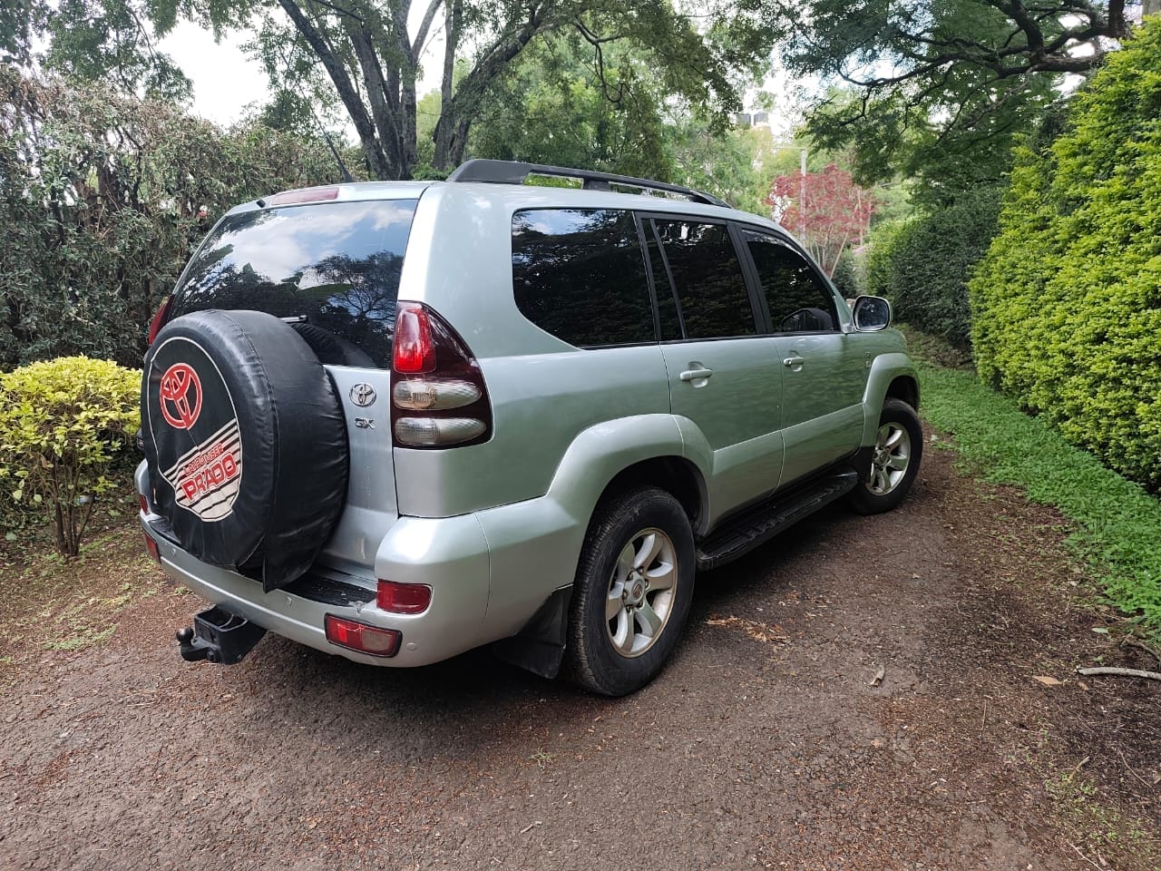 TOYOTA LAND-CRUISER PRADO j120 diesel Clean QUICK SALE You Pay 30% Deposit Hire purchase installments HP UpTo 70% financing/finance NO CRB STATUS CHECK Trade in OK 19 Img 20250408 wa0013
