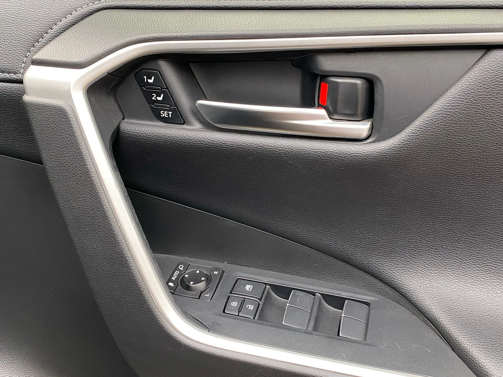 Toyota rav4 new shape 2020 sunroof panoramic fully loaded New arrival QUICK SALE You Pay 30% Deposit Hire purchase installments HP UpTo 70% financing/finance NO CRB STATUS CHECK Trade in OK