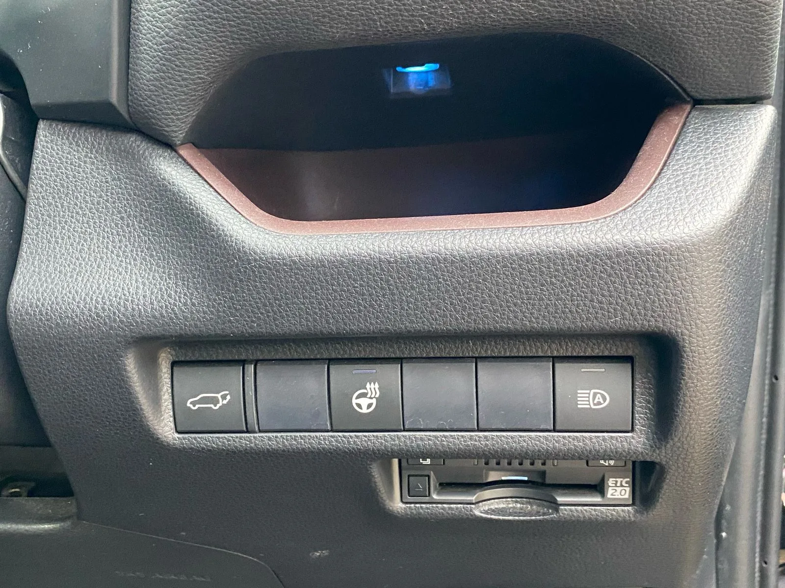 Toyota rav4 new shape 2020 sunroof panoramic fully loaded New arrival QUICK SALE You Pay 30% Deposit Hire purchase installments HP UpTo 70% financing/finance NO CRB STATUS CHECK Trade in OK