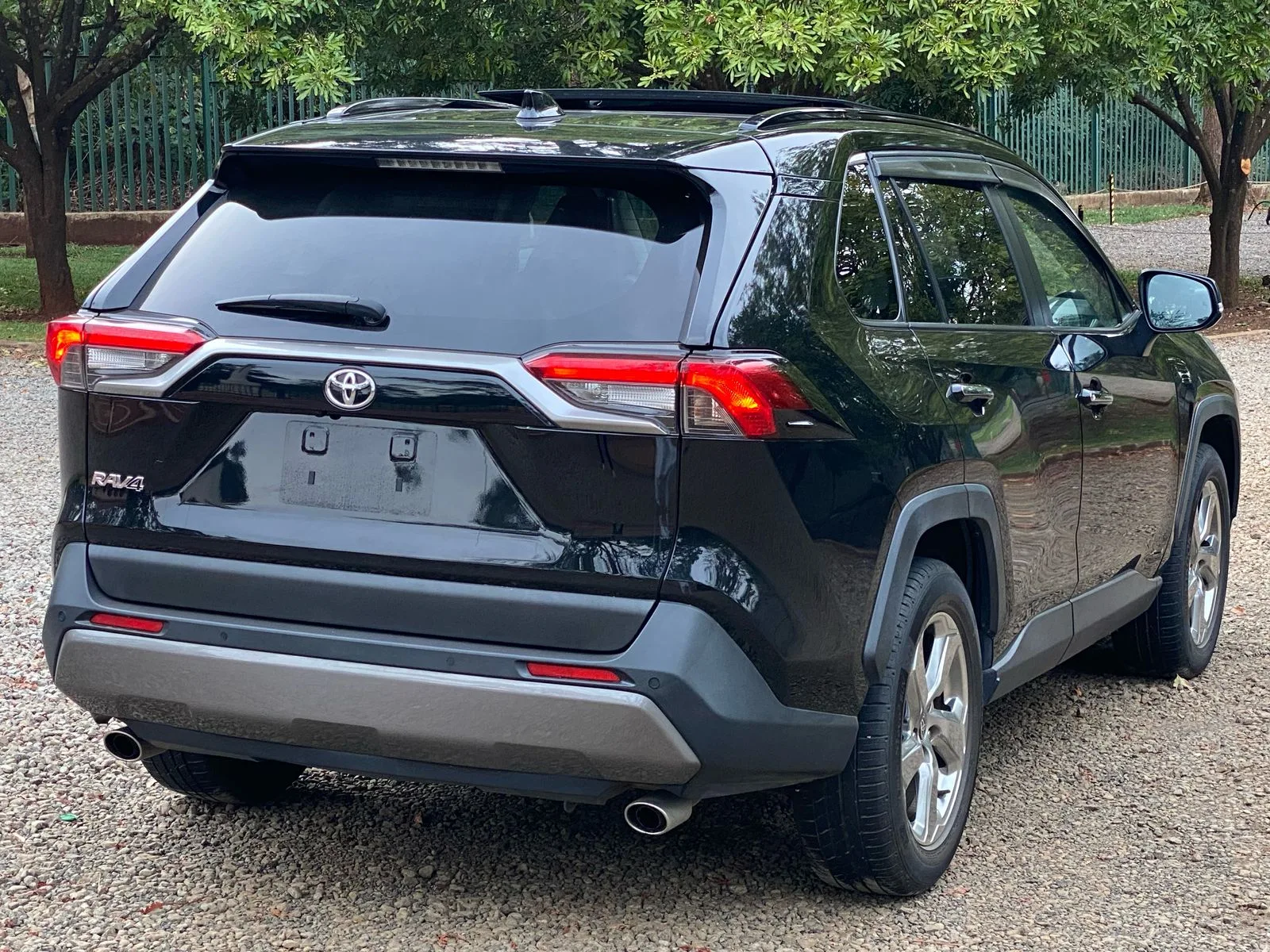 Toyota rav4 new shape 2020 sunroof panoramic fully loaded New arrival QUICK SALE You Pay 30% Deposit Hire purchase installments HP UpTo 70% financing/finance NO CRB STATUS CHECK Trade in OK