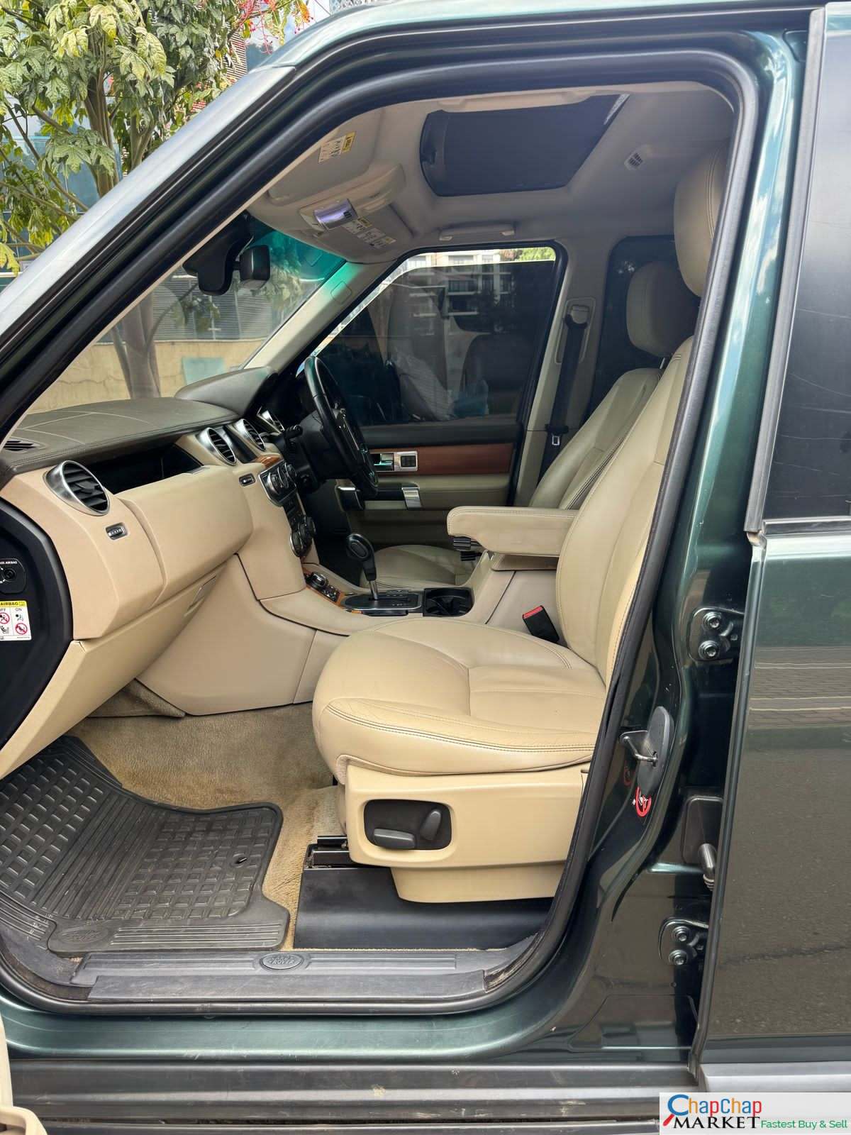 OFFER! Land Rover Discovery 4 fully loaded triple SUNROOF paronamic 3L QUICK SALE You Pay 30% Deposit Hire purchase installments HP UpTo 70% financing/finance NO CRB STATUS CHECK Trade in OK