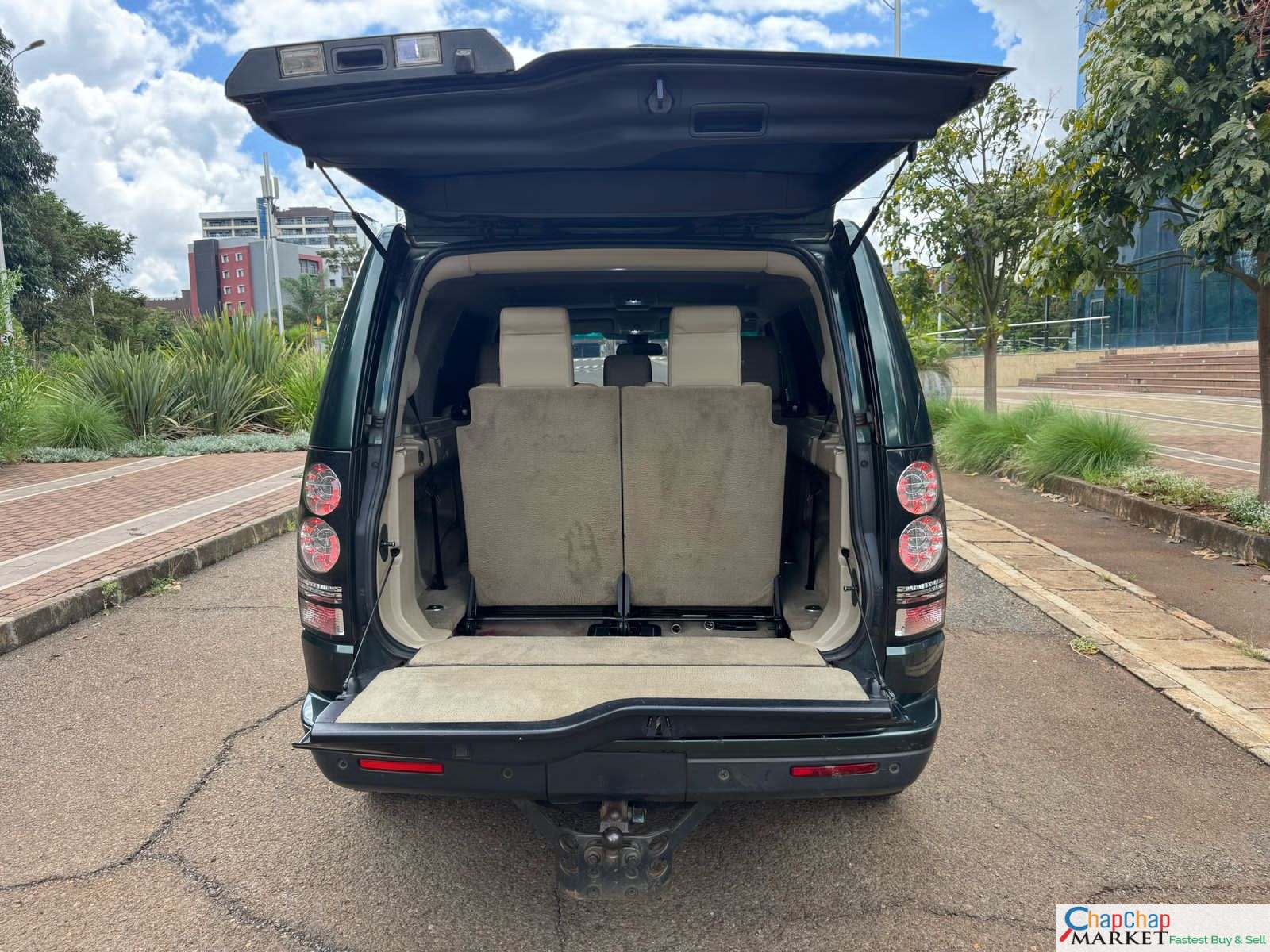 OFFER! Land Rover Discovery 4 fully loaded triple SUNROOF paronamic 3L QUICK SALE You Pay 30% Deposit Hire purchase installments HP UpTo 70% financing/finance NO CRB STATUS CHECK Trade in OK