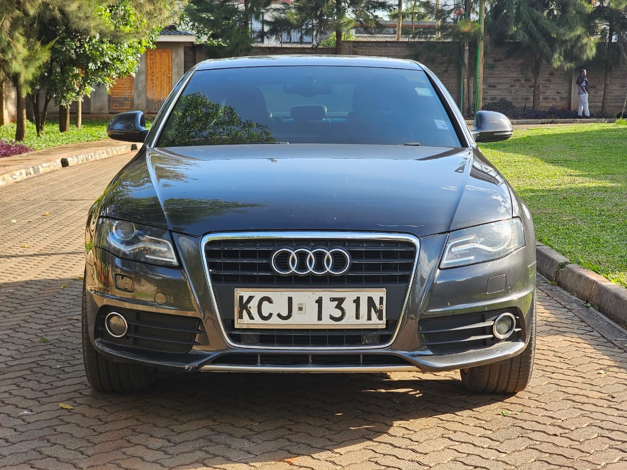 AUDI A-4 with SUNROOF fully loaded QUICK SALE DEAL ON OFFER You Pay 30% Deposit Hire purchase installments HP UpTo 70% financing/finance NO CRB STATUS CHECK Trade in OK