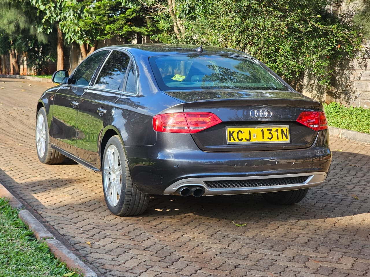 AUDI A-4 with SUNROOF fully loaded QUICK SALE DEAL ON OFFER You Pay 30% Deposit Hire purchase installments HP UpTo 70% financing/finance NO CRB STATUS CHECK Trade in OK