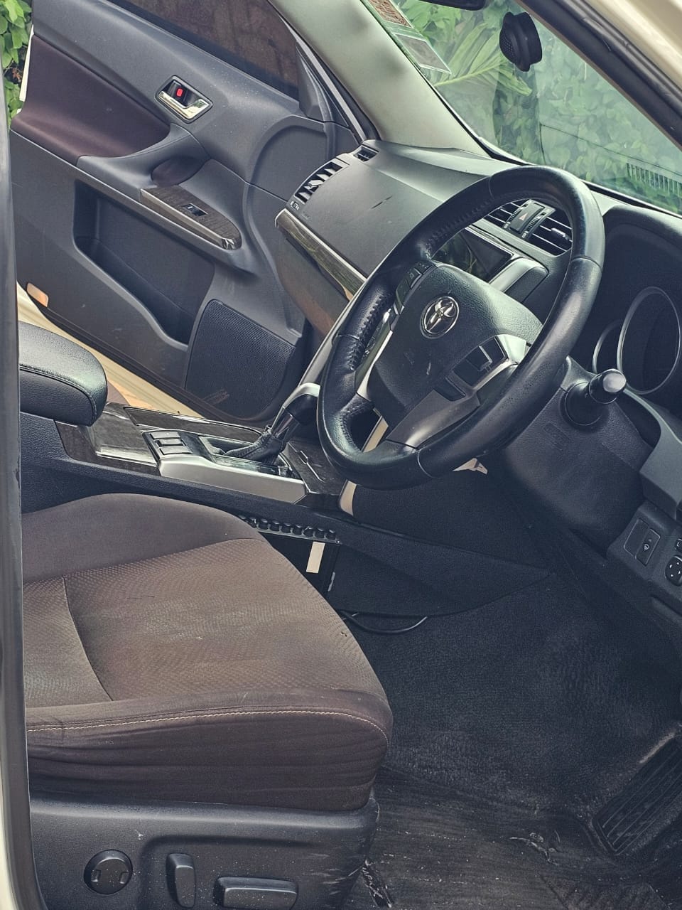 Toyota Mark X New shape Cleanest QUICK SALE DEAL ON OFFER You Pay 30% Deposit Hire purchase installments HP UpTo 70% financing/finance NO CRB STATUS CHECK Trade in OK 41 Toyota Mark X New shape Cleanest QUICK SALE DEAL ON OFFER You Pay 30% Deposit Hire purchase installments HP UpTo 70% financing/finance NO CRB STATUS CHECK Trade in OK