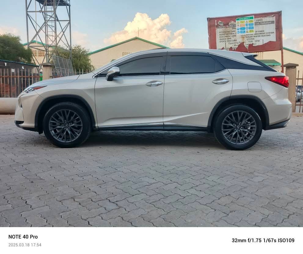 Lexus RX300T sunroof fully loaded New shape New arrival on offer Deal QUICK SALE You Pay 30% Deposit Hire purchase installments HP UpTo 70% financing/finance NO CRB STATUS CHECK Trade in OK 20 Lexus RX300T sunroof fully loaded New shape New arrival on offer Deal QUICK SALE You Pay 30% Deposit Hire purchase installments HP UpTo 70% financing/finance NO CRB STATUS CHECK Trade in OK