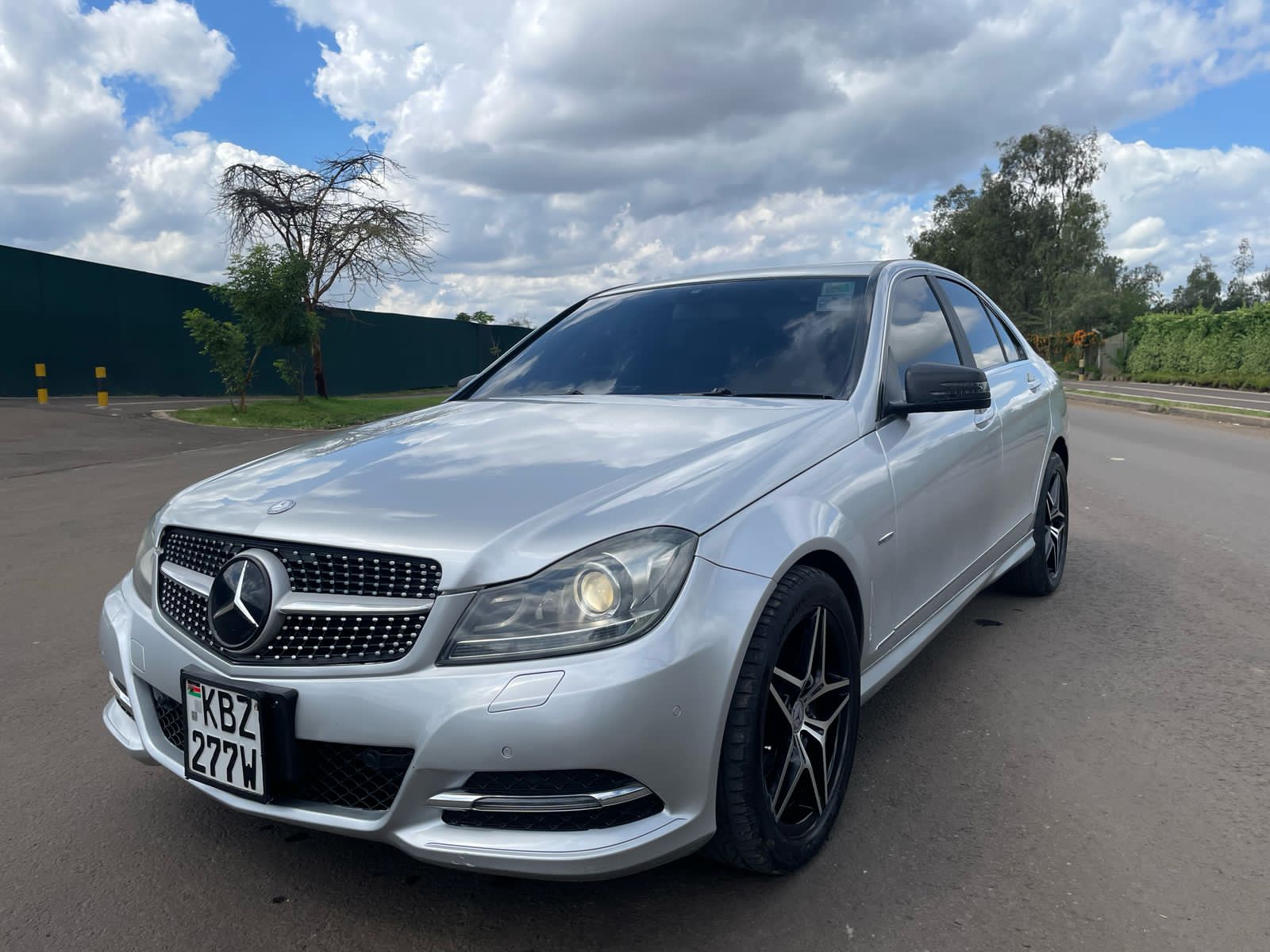 Mercedes Benz C200 c class DEAL ON OFFER QUICK SALE You Pay 30% Deposit Hire purchase installments HP UpTo 70% financing/finance NO CRB STATUS CHECK Trade in OK 40 Mercedes Benz C200 c class DEAL ON OFFER QUICK SALE You Pay 30% Deposit Hire purchase installments HP UpTo 70% financing/finance NO CRB STATUS CHECK Trade in OK