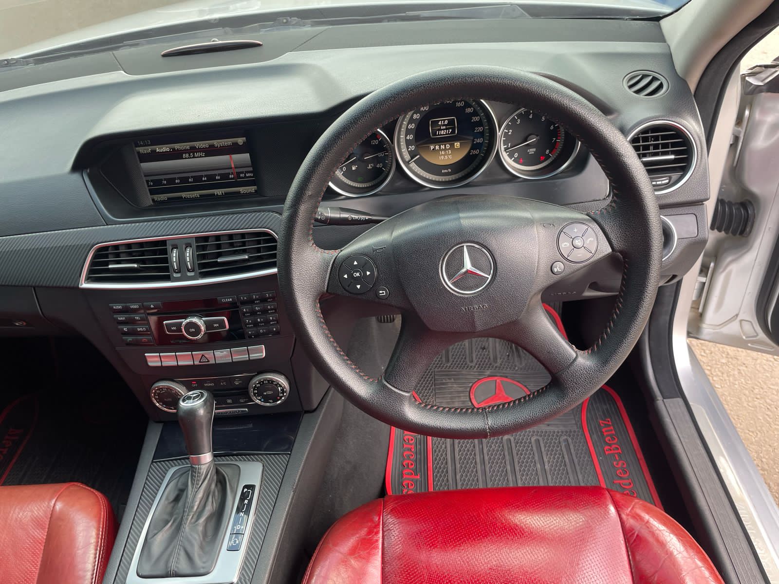 Mercedes Benz C200 c class DEAL ON OFFER QUICK SALE You Pay 30% Deposit Hire purchase installments HP UpTo 70% financing/finance NO CRB STATUS CHECK Trade in OK 38 Mercedes Benz C200 c class DEAL ON OFFER QUICK SALE You Pay 30% Deposit Hire purchase installments HP UpTo 70% financing/finance NO CRB STATUS CHECK Trade in OK
