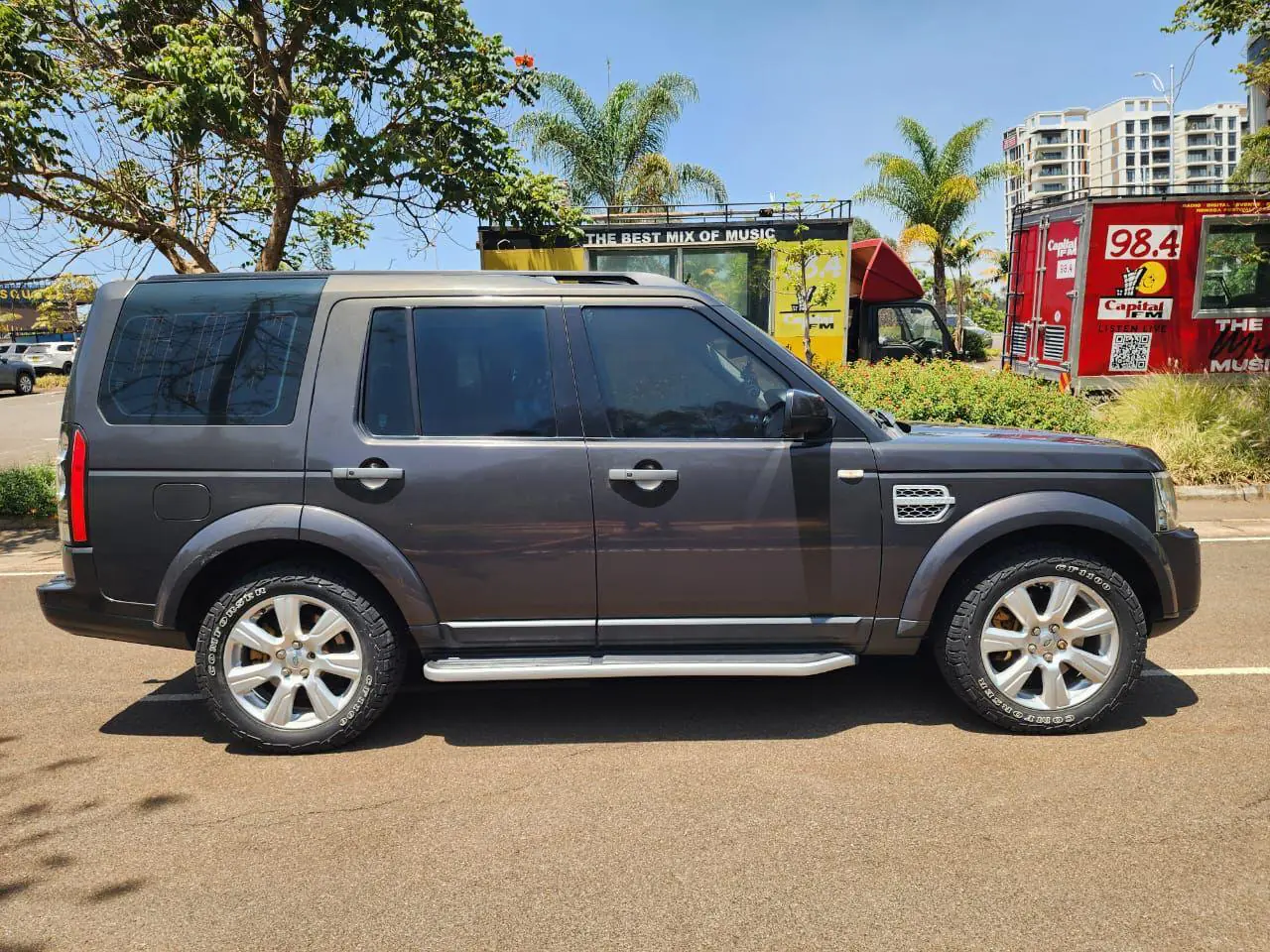LAND ROVER  DISCOVERY 4  SUNROOF/MOONROOF SDV6 HSE QUICK SALE Deal on offer You Pay 30% Deposit Hire purchase installments HP UpTo 70% financing/finance NO CRB STATUS CHECK Trade in OK