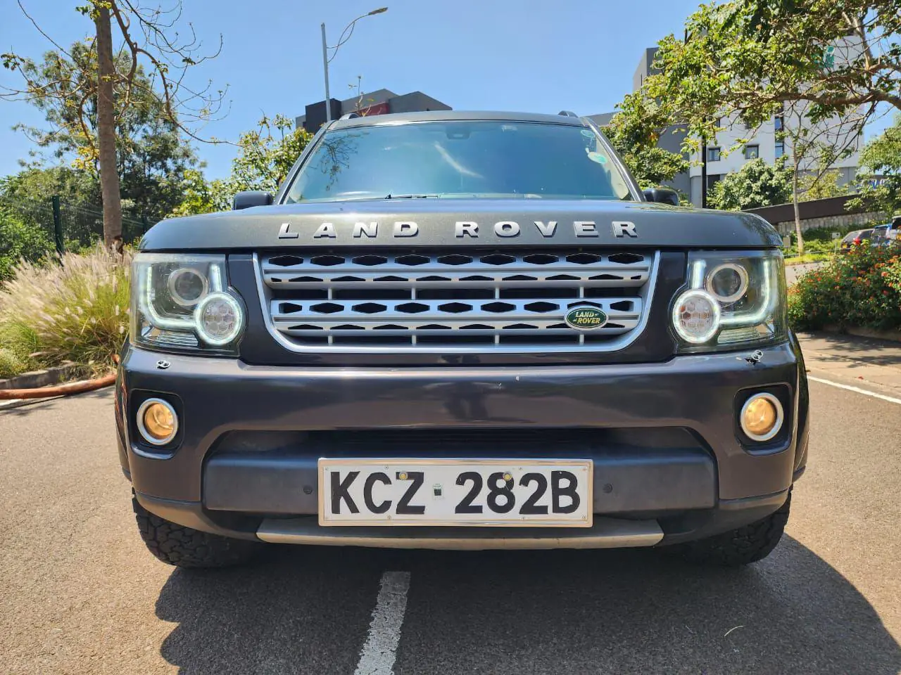 LAND ROVER  DISCOVERY 4  SUNROOF/MOONROOF SDV6 HSE QUICK SALE Deal on offer You Pay 30% Deposit Hire purchase installments HP UpTo 70% financing/finance NO CRB STATUS CHECK Trade in OK