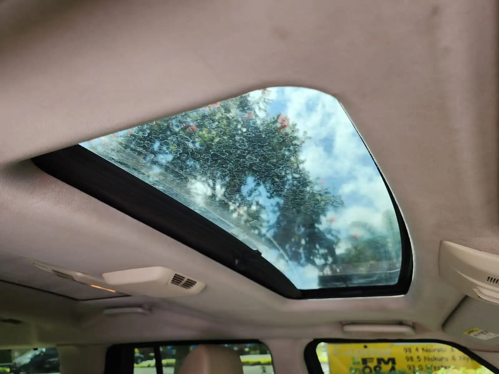 LAND ROVER  DISCOVERY 4  triple SUNROOF/MOONROOF SDV6 HSE QUICK SALE Deal on offer You Pay 30% Deposit Hire purchase installments HP UpTo 70% financing/finance NO CRB STATUS CHECK Trade in OK