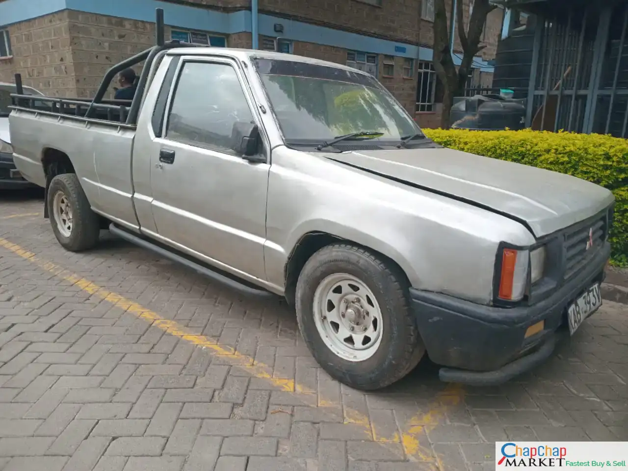 Mitsubishi l200 single cab 200K Only 😲 Clean QUICK SALE You Pay 30% Deposit Hire purchase installments HP UpTo 70% financing/finance NO CRB STATUS CHECK Trade in OK
