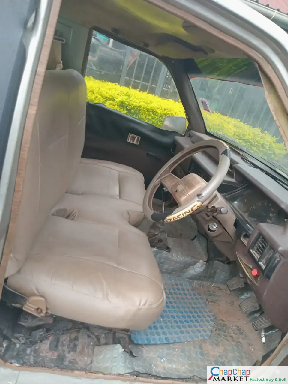 Mitsubishi l200 single cab 200K Only 😲 Clean QUICK SALE You Pay 30% Deposit Hire purchase installments HP UpTo 70% financing/finance NO CRB STATUS CHECK Trade in OK