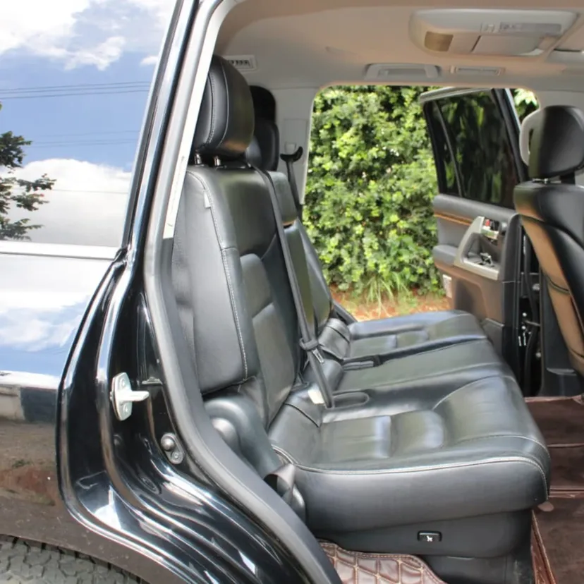 TOYOTA LAND-CRUISER V8 ZX 😲 QUICK SALE You Pay 30% Deposit Hire purchase installments HP UpTo 70% financing/finance NO CRB STATUS CHECK Trade in OK
