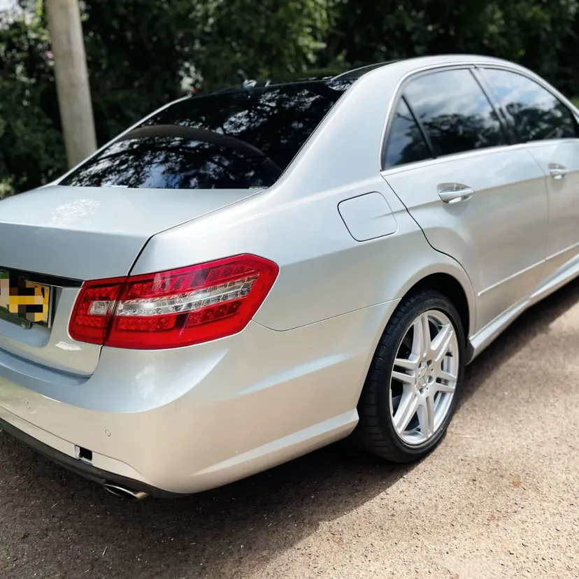 MERCEDES BENZ E250 PANORAMIC SUNROOF QUICK SALE You Pay 30% Deposit Hire purchase installments HP UpTo 70% financing/finance NO CRB STATUS CHECK Trade in OK