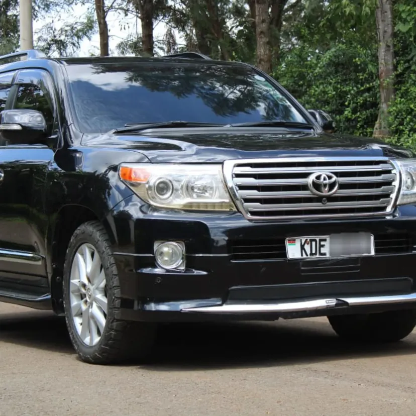 TOYOTA LAND-CRUISER V8 ZX 😲 QUICK SALE You Pay 30% Deposit Hire purchase installments HP UpTo 70% financing/finance NO CRB STATUS CHECK Trade in OK