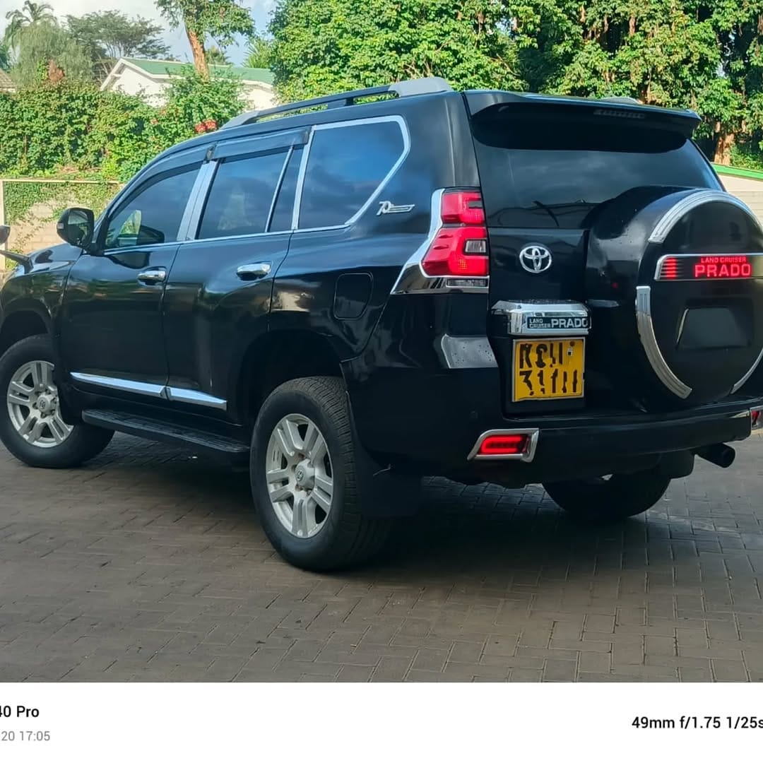 Toyota land cruiser Prado VX-L KAKADU 3.4M ONLY sunroof cooler box height control QUICK SALE Deal on offer You Pay 30% Deposit Hire purchase installments HP UpTo 70% financing/finance NO CRB STATUS CHECK Trade in OK 23 Toyota land cruiser Prado VX-L KAKADU 3.4M ONLY sunroof cooler box height control QUICK SALE Deal on offer You Pay 30% Deposit Hire purchase installments HP UpTo 70% financing/finance NO CRB STATUS CHECK Trade in OK
