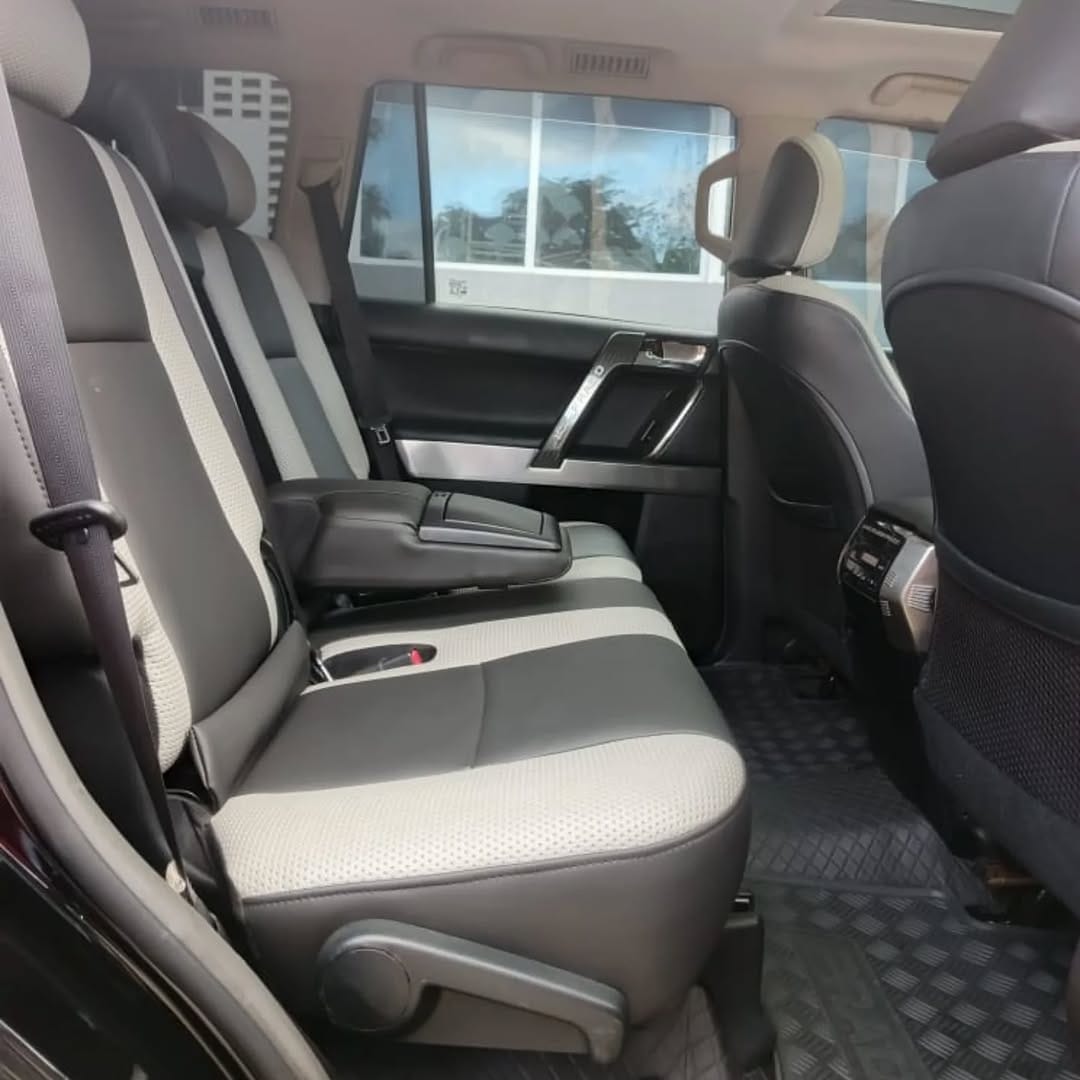 Toyota land cruiser Prado VX-L KAKADU 3.4M ONLY sunroof cooler box height control QUICK SALE Deal on offer You Pay 30% Deposit Hire purchase installments HP UpTo 70% financing/finance NO CRB STATUS CHECK Trade in OK 16 Toyota land cruiser Prado VX-L KAKADU 3.4M ONLY sunroof cooler box height control QUICK SALE Deal on offer You Pay 30% Deposit Hire purchase installments HP UpTo 70% financing/finance NO CRB STATUS CHECK Trade in OK