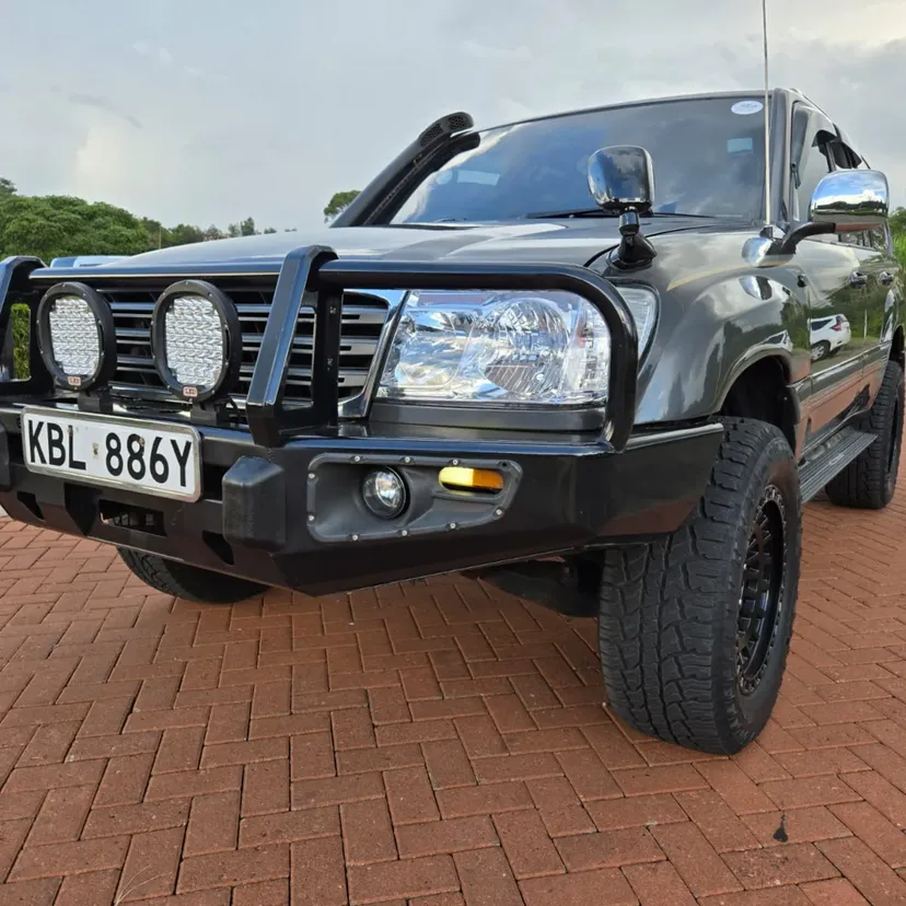 TOYOTA LAND-CRUISER 100 SERIES QUICK SALE DEAL ON OFFER You Pay 30% Deposit Hire purchase installments HP UpTo 70% financing/finance NO CRB STATUS CHECK Trade in OK 17 Chapchapmarket 55eb661c83f64a2e