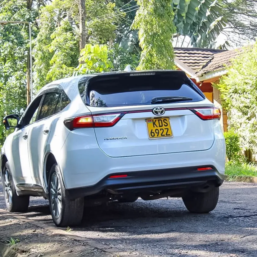 Toyota Harrier New shape New arrival 2018 lipa pole pole on offer Deal QUICK SALE You Pay 30% Deposit Hire purchase installments HP UpTo 70% financing/finance NO CRB STATUS CHECK Trade in OK