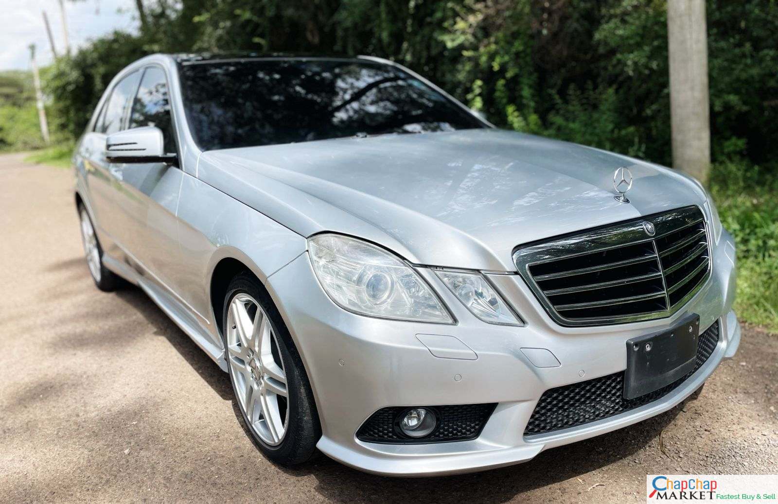 MERCEDES BENZ E250 PANORAMIC SUNROOF QUICK SALE You Pay 30% Deposit Hire purchase installments HP UpTo 70% financing/finance NO CRB STATUS CHECK Trade in OK