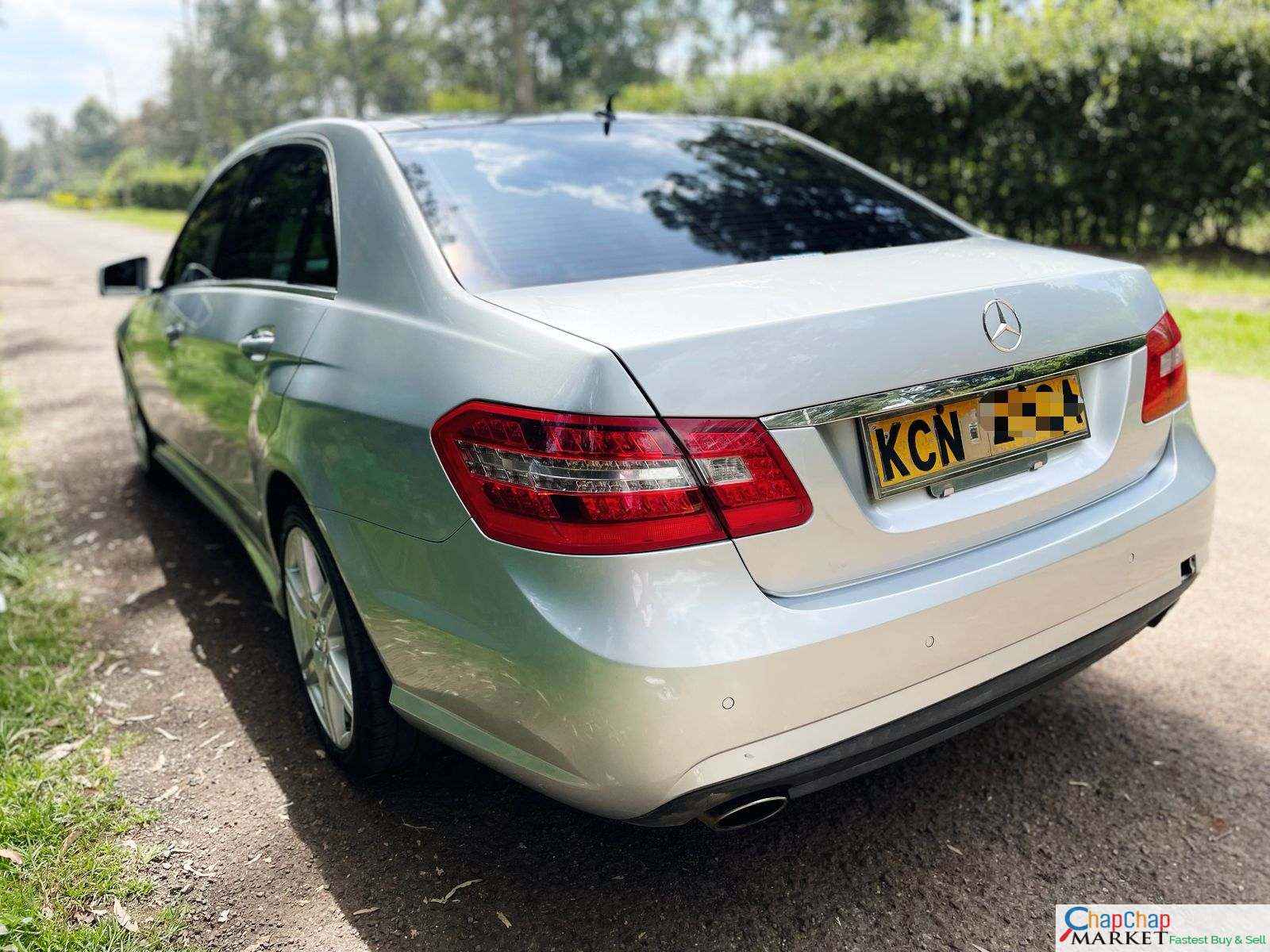 MERCEDES BENZ E250 PANORAMIC SUNROOF QUICK SALE You Pay 30% Deposit Hire purchase installments HP UpTo 70% financing/finance NO CRB STATUS CHECK Trade in OK