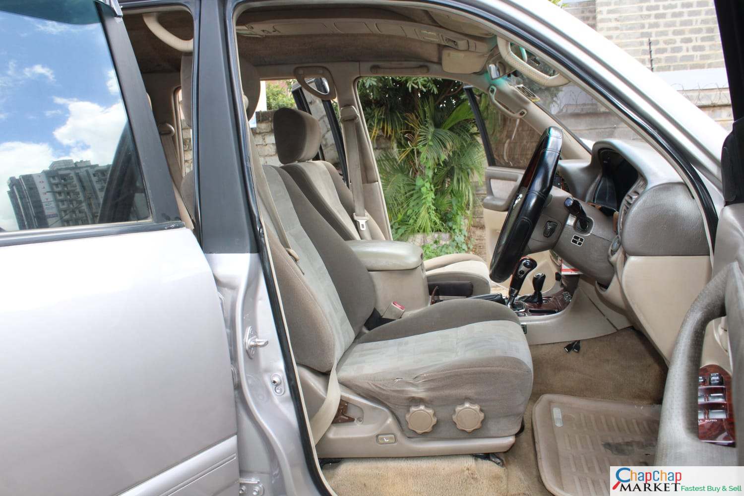 Toyota Land-Cruiser VX V8 Diesel 100 SERIES QUICKEST SALE You Pay 30% Deposit Hire purchase installments HP UpTo 70% financing/finance NO CRB STATUS CHECK Trade in OK