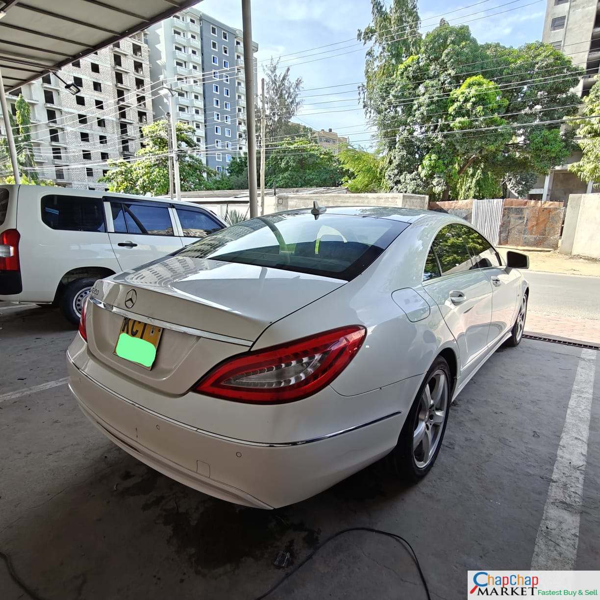 MERCEDES CLS 350 SUNROOF New shape  asian Owner Cleanest  QUICK SALE You Pay 30% Deposit Hire purchase installments HP UpTo 70% financing/finance NO CRB STATUS CHECK Trade in OK