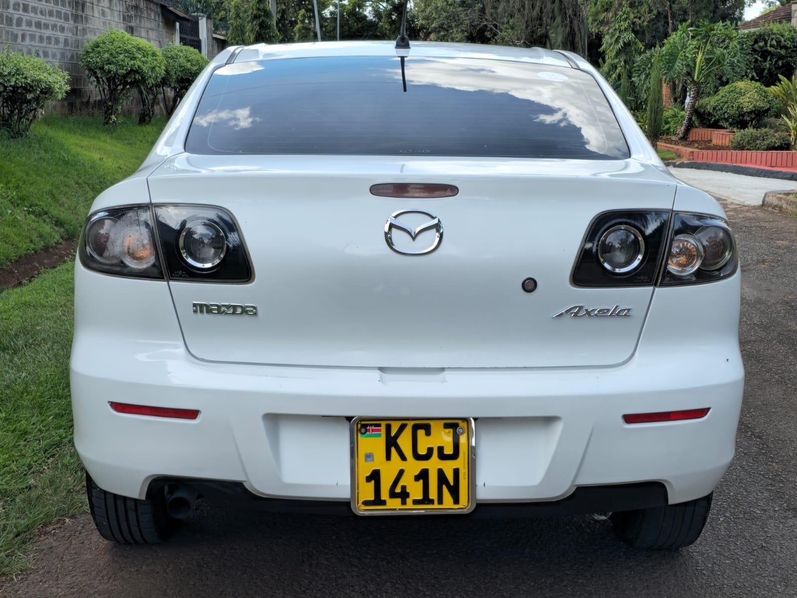 Mazda Axela QUICK SALE You Pay 30% Deposit Hire purchase installments HP UpTo 70% financing/finance NO CRB STATUS CHECK Trade in OK 23 Img 20250507 wa0090