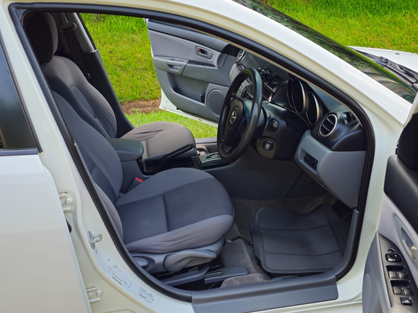 Mazda Axela QUICK SALE You Pay 30% Deposit Hire purchase installments HP UpTo 70% financing/finance NO CRB STATUS CHECK Trade in OK 22 Img 20250507 wa0094