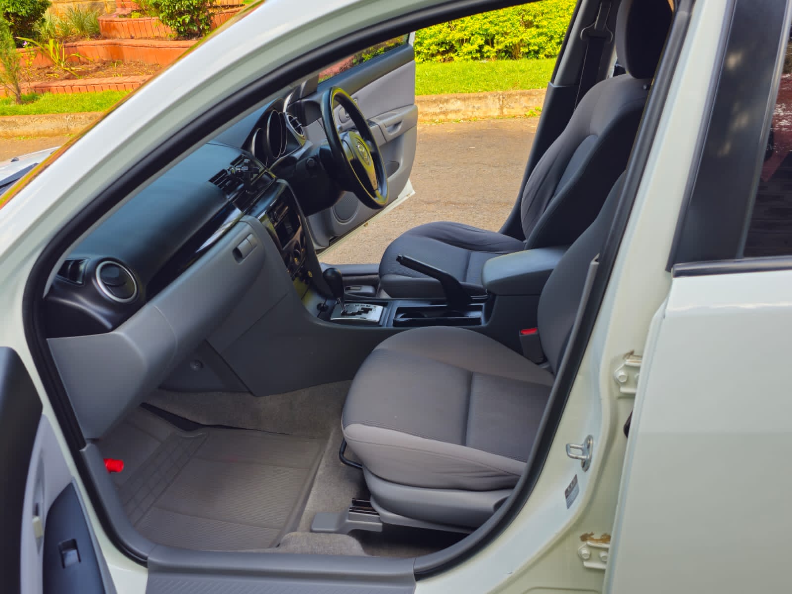 Mazda Axela QUICK SALE You Pay 30% Deposit Hire purchase installments HP UpTo 70% financing/finance NO CRB STATUS CHECK Trade in OK 11 Img 20250507 wa0096